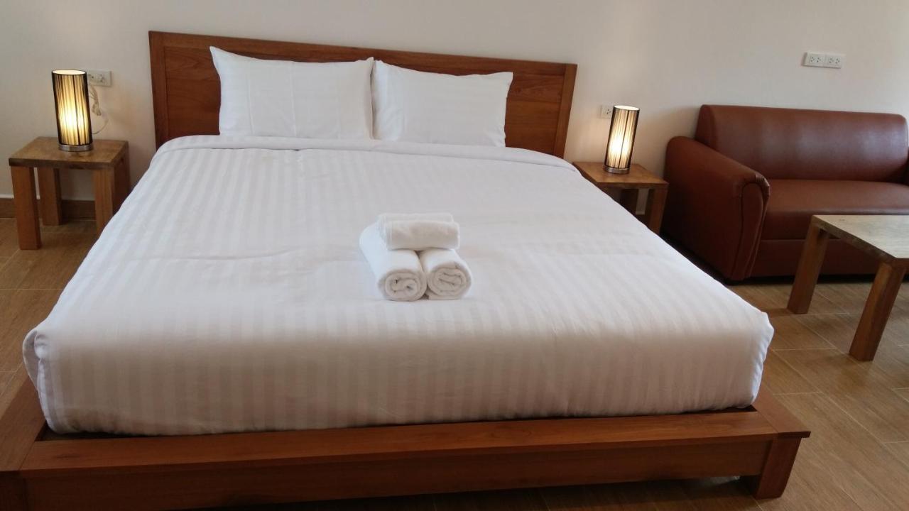Le Grand Bleu Hotel Wok Tum Εξωτερικό φωτογραφία