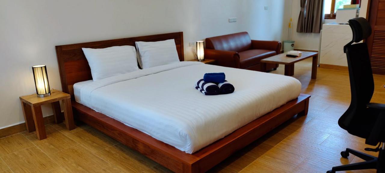 Le Grand Bleu Hotel Wok Tum Εξωτερικό φωτογραφία