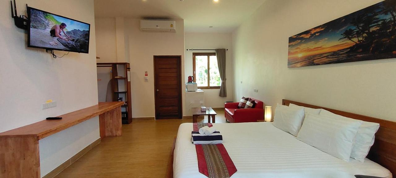 Le Grand Bleu Hotel Wok Tum Εξωτερικό φωτογραφία